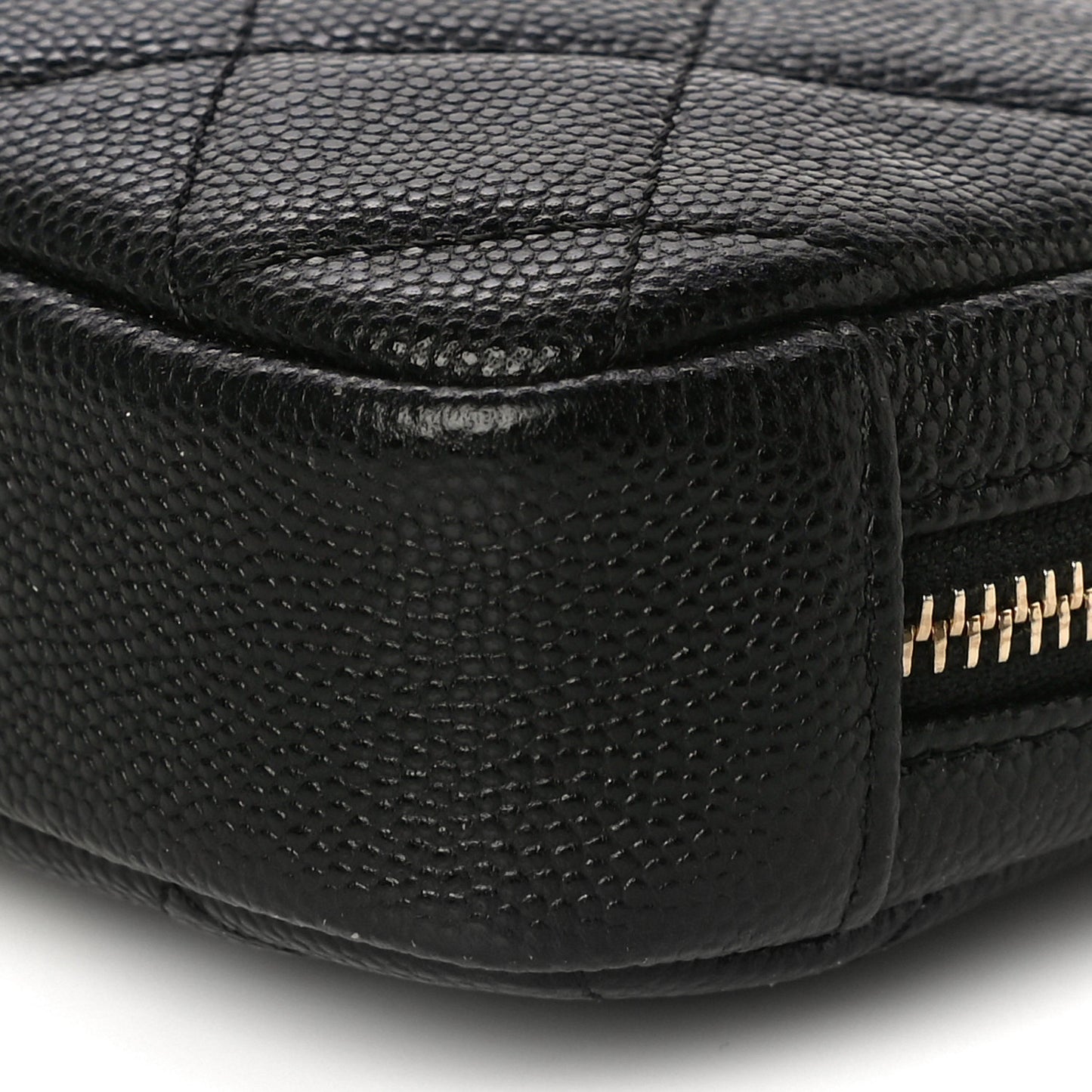 Caviar Quilted Small Curvy Pouch Cosmetic Case Black