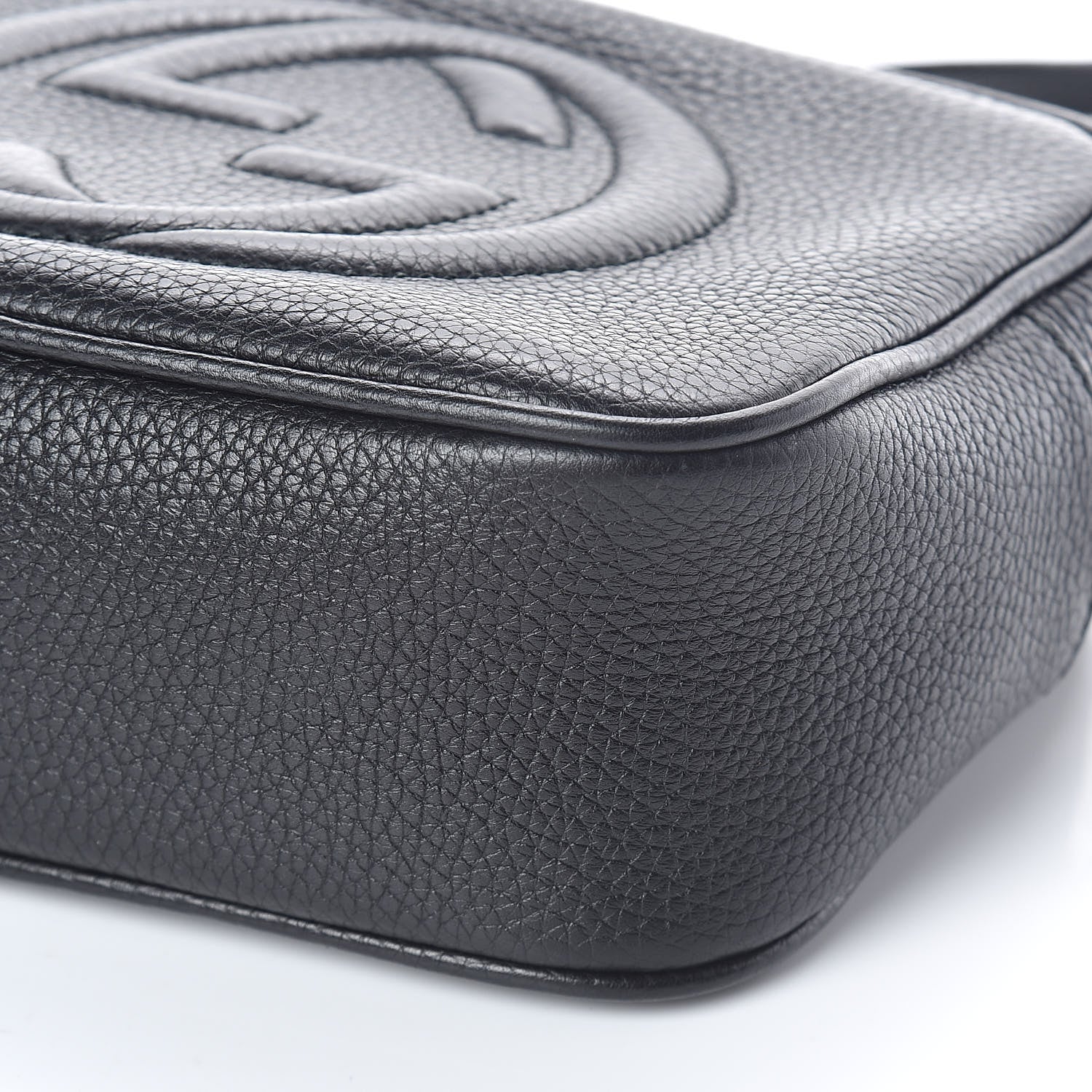 Gucci Pebbled Calfskin Small Soho Disco Bag Black 8 of 8