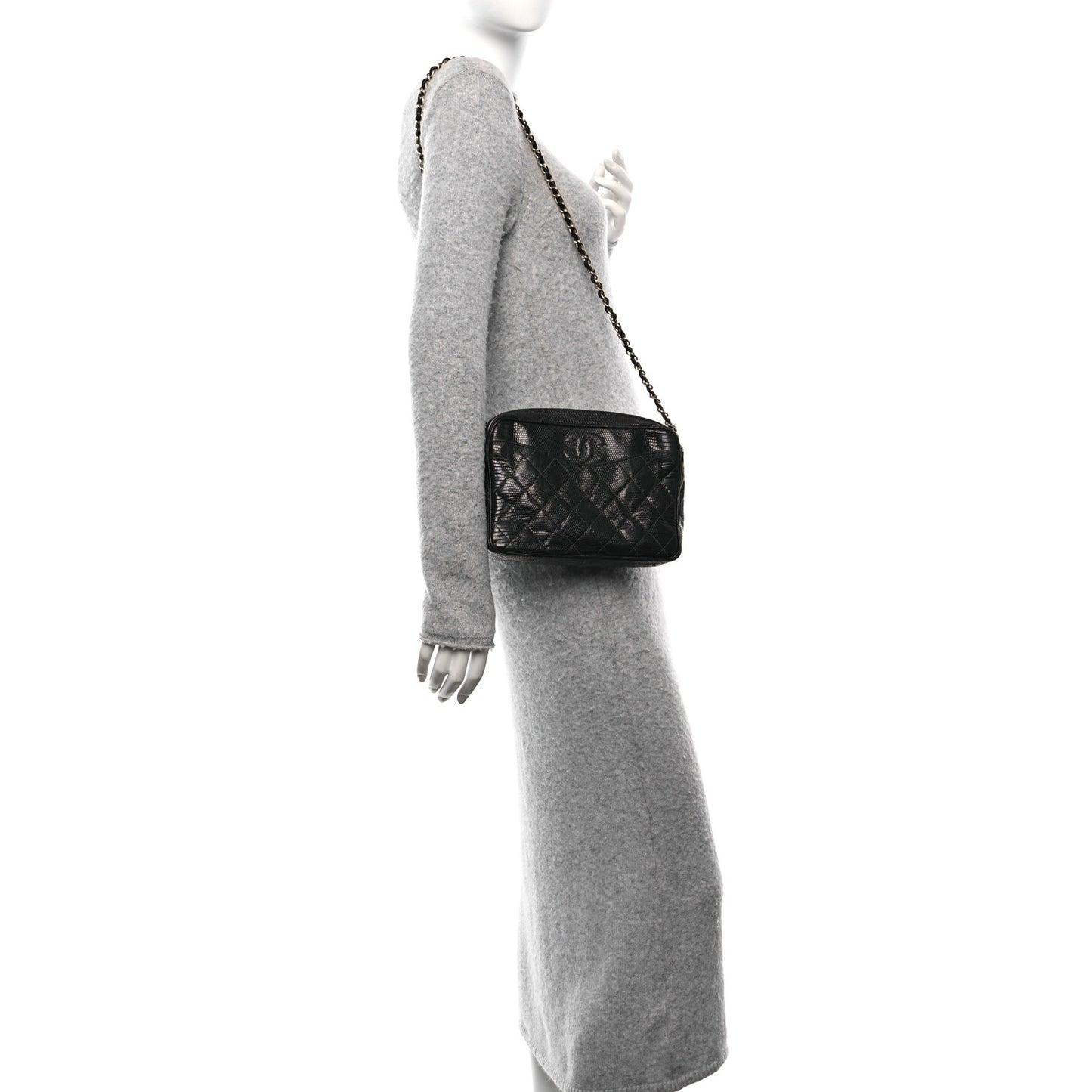 Lizard Quilted Small Tassel Camera Case Black