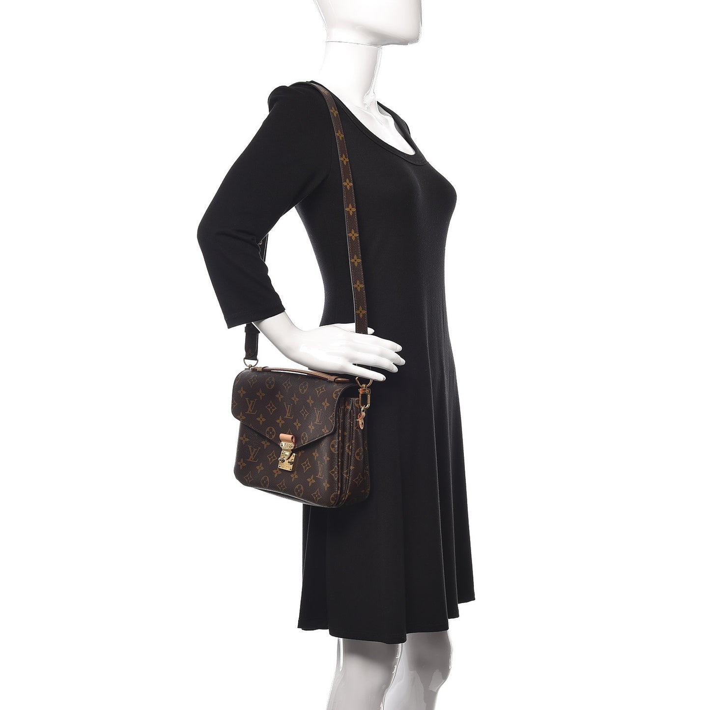 Monogram Pochette Metis