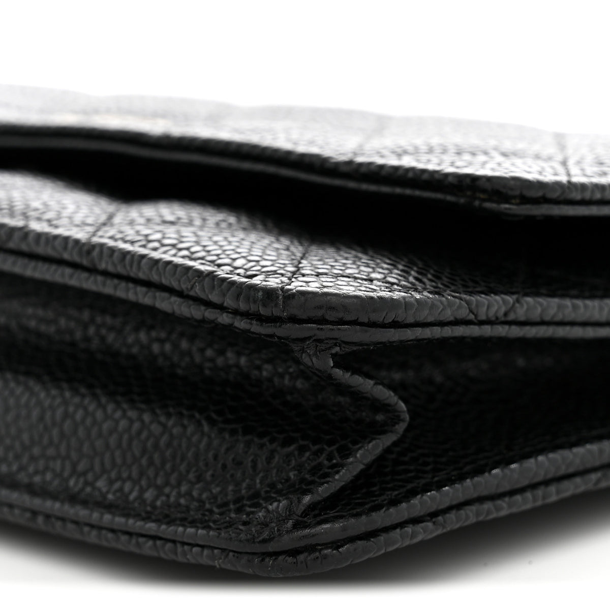 Caviar Quilted Wallet on Chain WOC Black