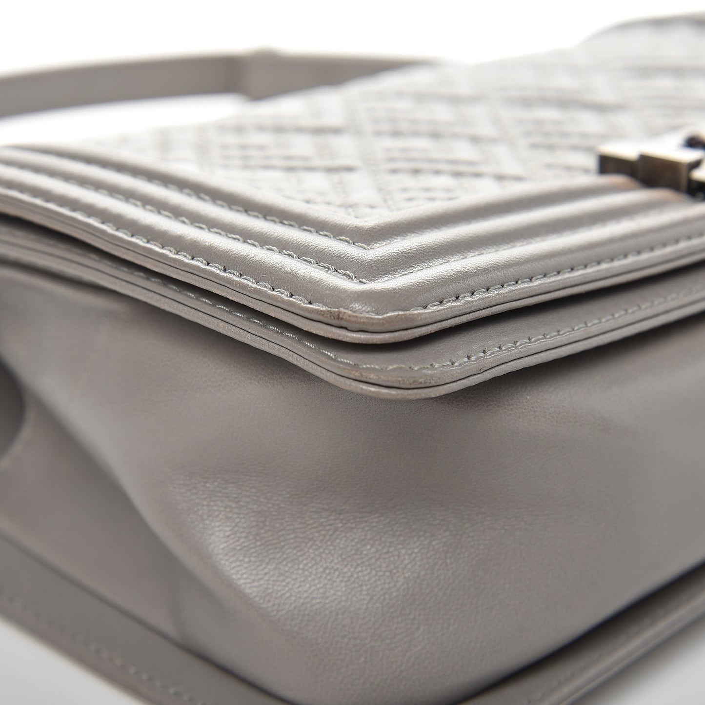 Lambskin Chevron Quilted Medium Boy Flap Grey