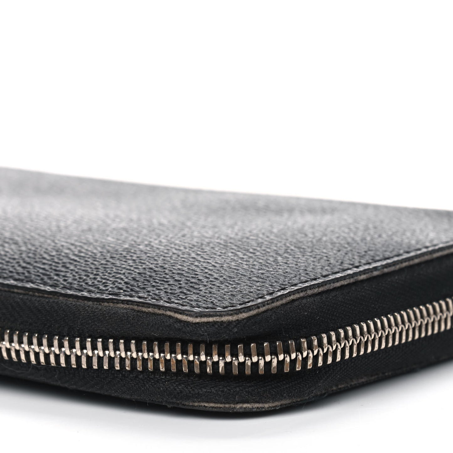 Damier Graphite Zippy Organizer Wallet