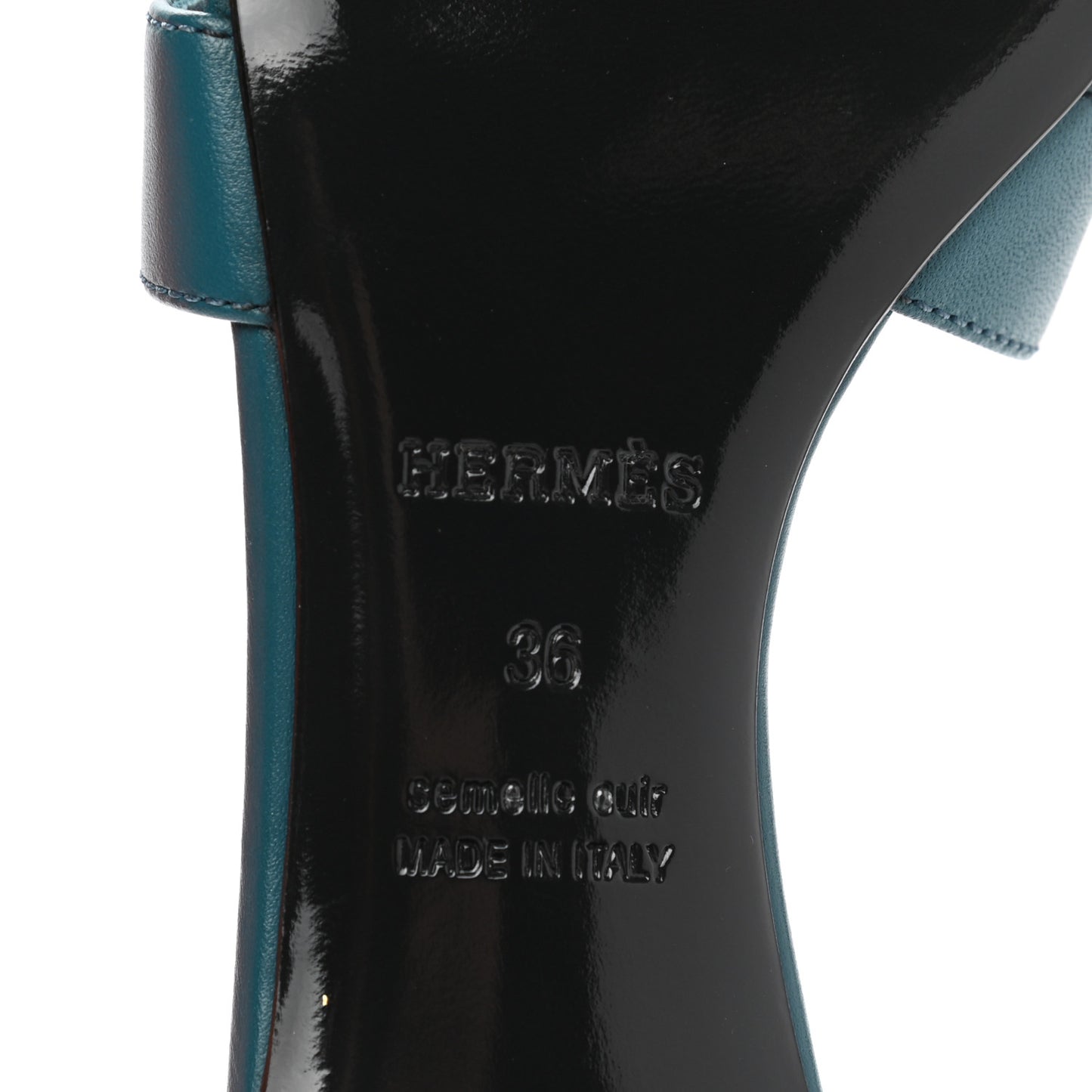 Calfskin Oasis Sandals 36 Bleu Velvet