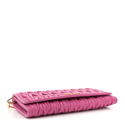 Miu Miu Nappa Matelasse Wallet On Chain Fuxia 4 of 10