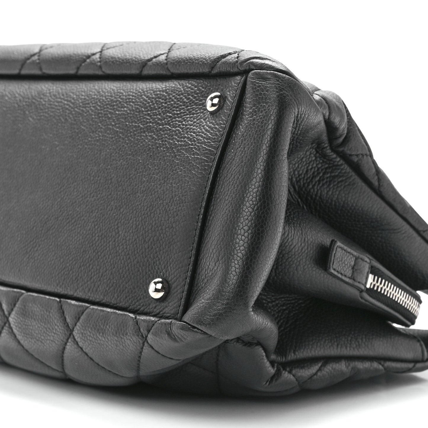 Caviar Quilted Timeless CC Soft Tote Black