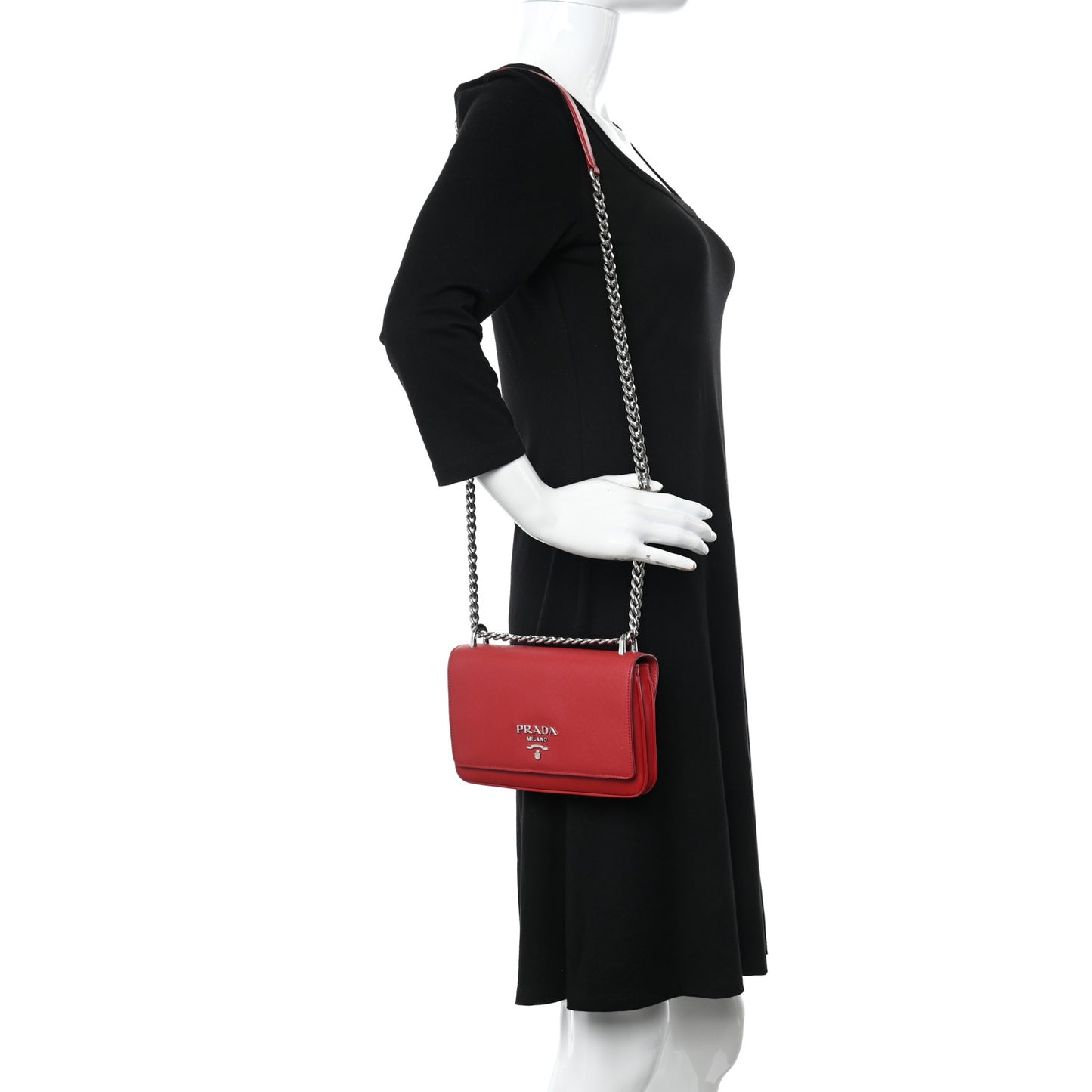 Saffiano Soft Calfskin Chain Crossbody Bag Fuoco