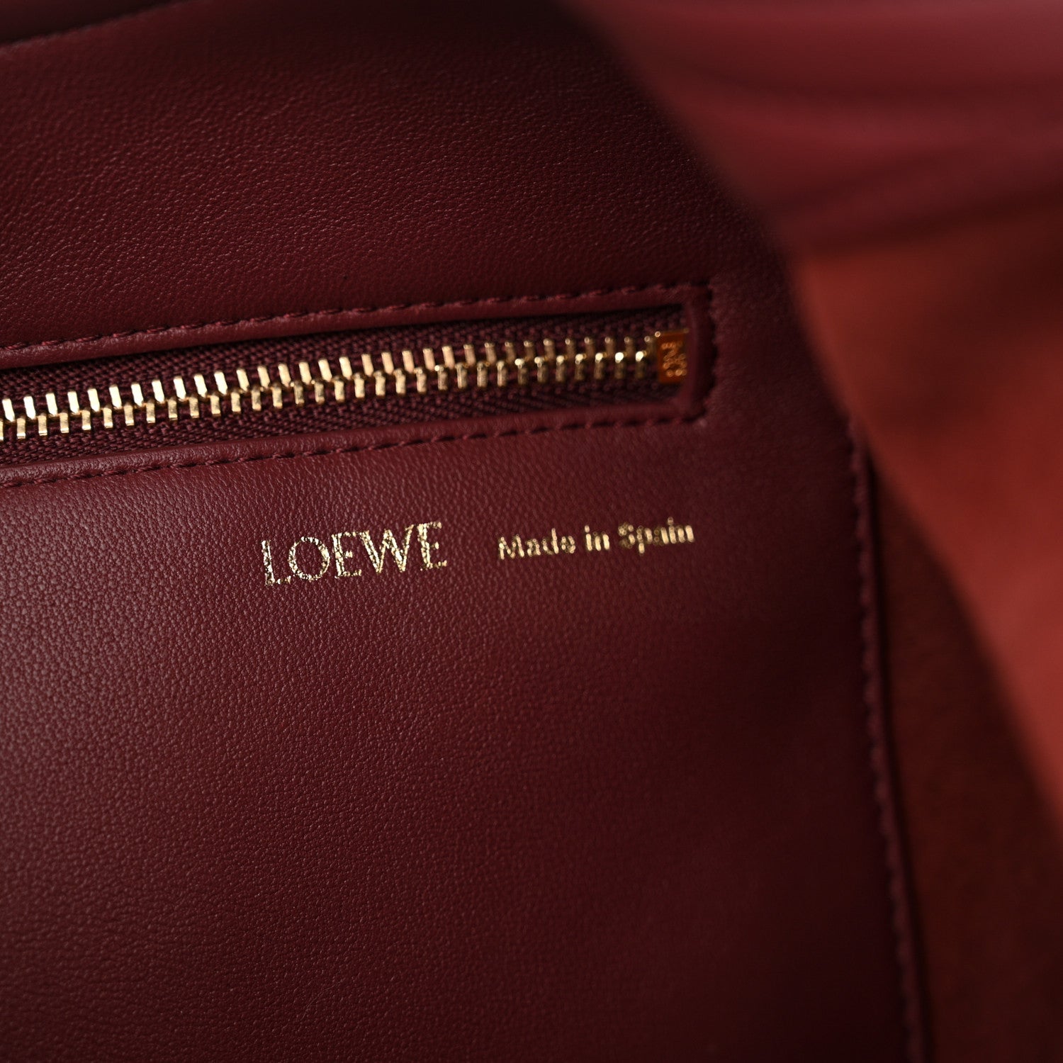 Loewe Buttery Nappa Lambskin Medium Squeeze Bag Burgundy 6 of 9