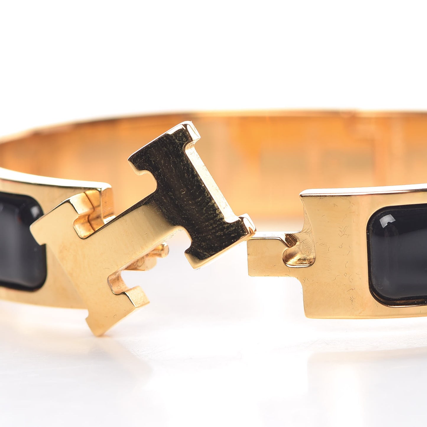 Enamel Narrow Clic Clac H Bracelet PM Black