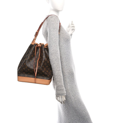 Louis Vuitton Monogram Noe 2 of 9