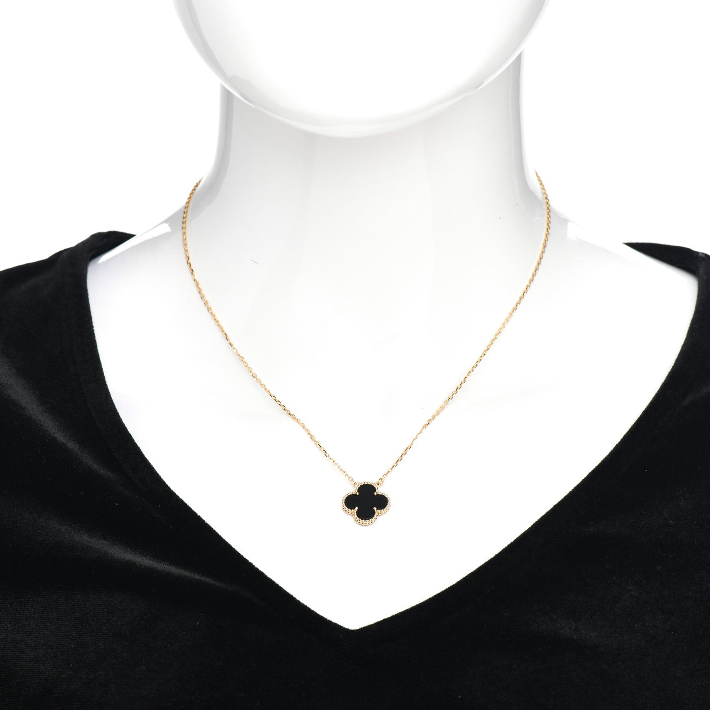 18K Yellow Gold Black Onyx Vintage Alhambra Pendant Necklace