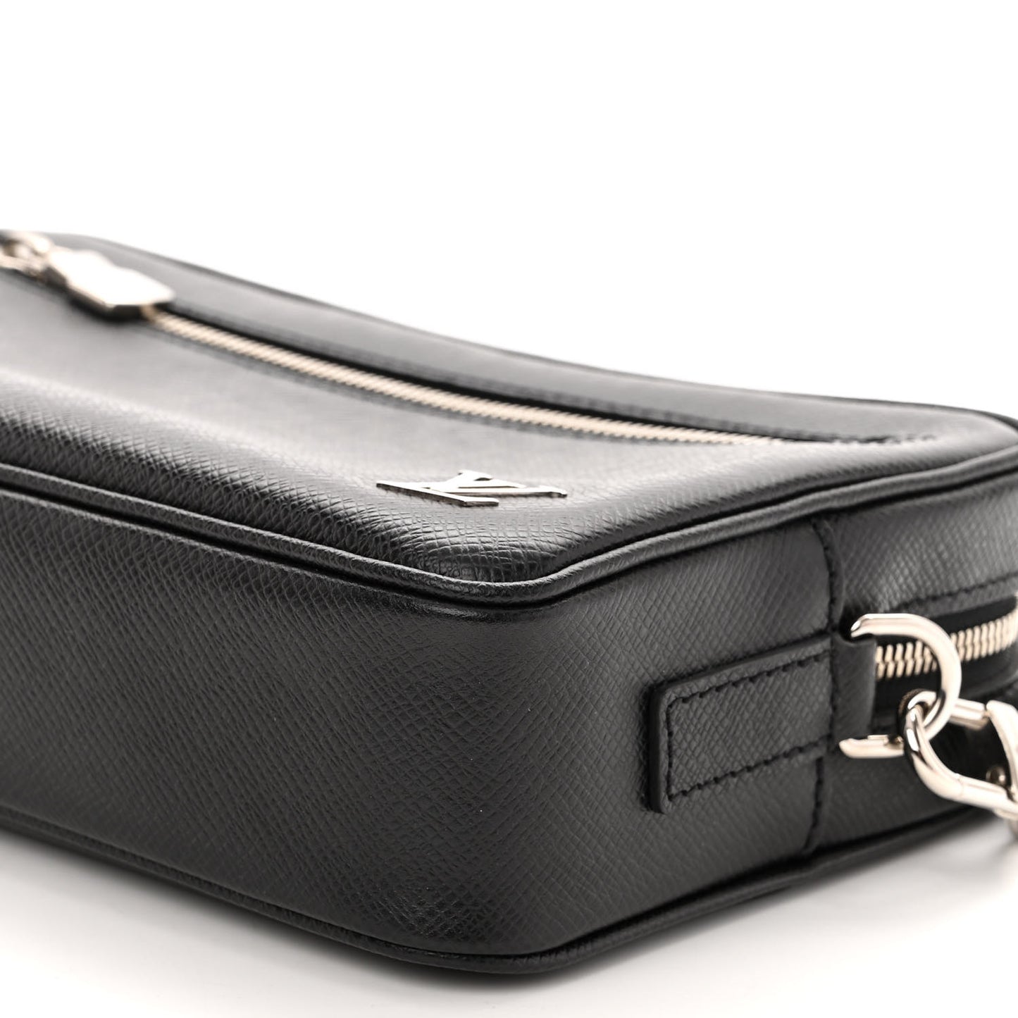 Taiga Pochette Kasai Black