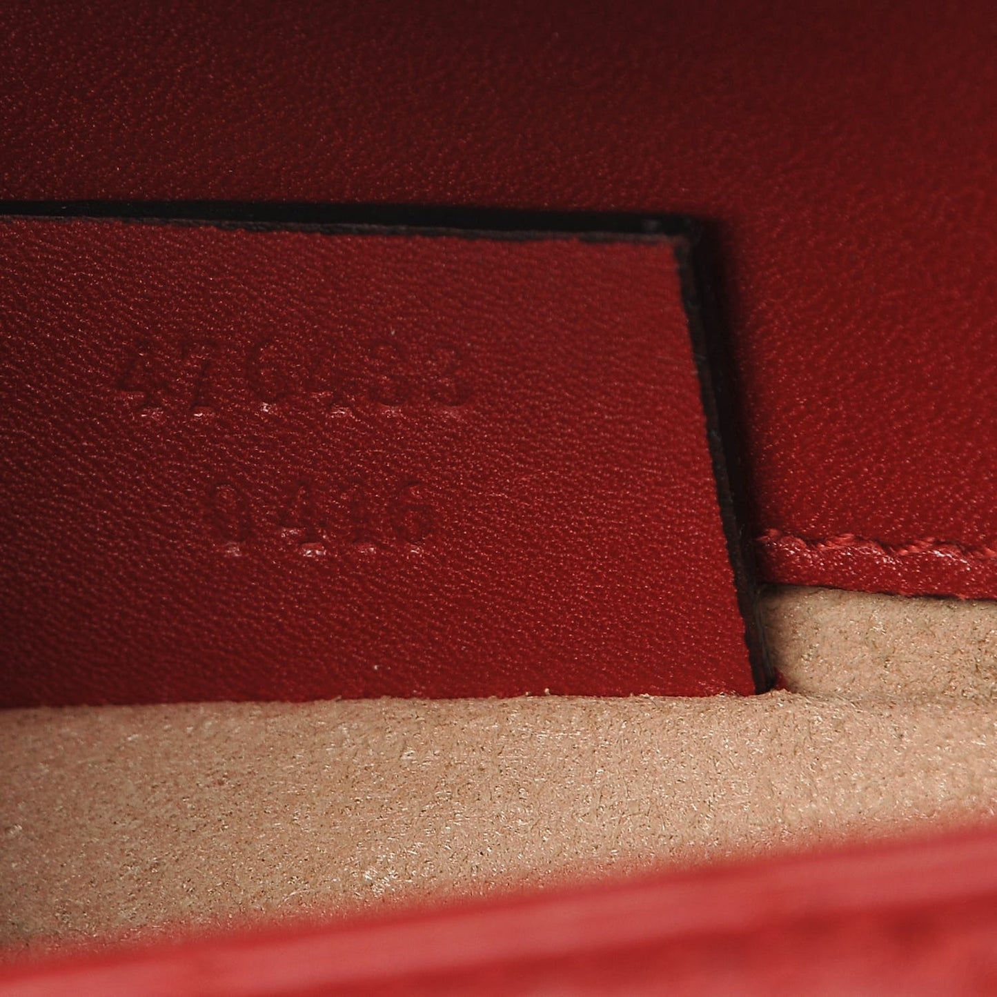 Calfskin Matelasse Super Mini GG Marmont Shoulder Bag Hibiscus Red