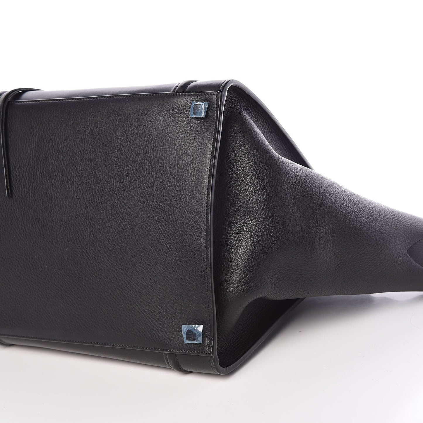 Supple Calfskin Medium Phantom Luggage Black