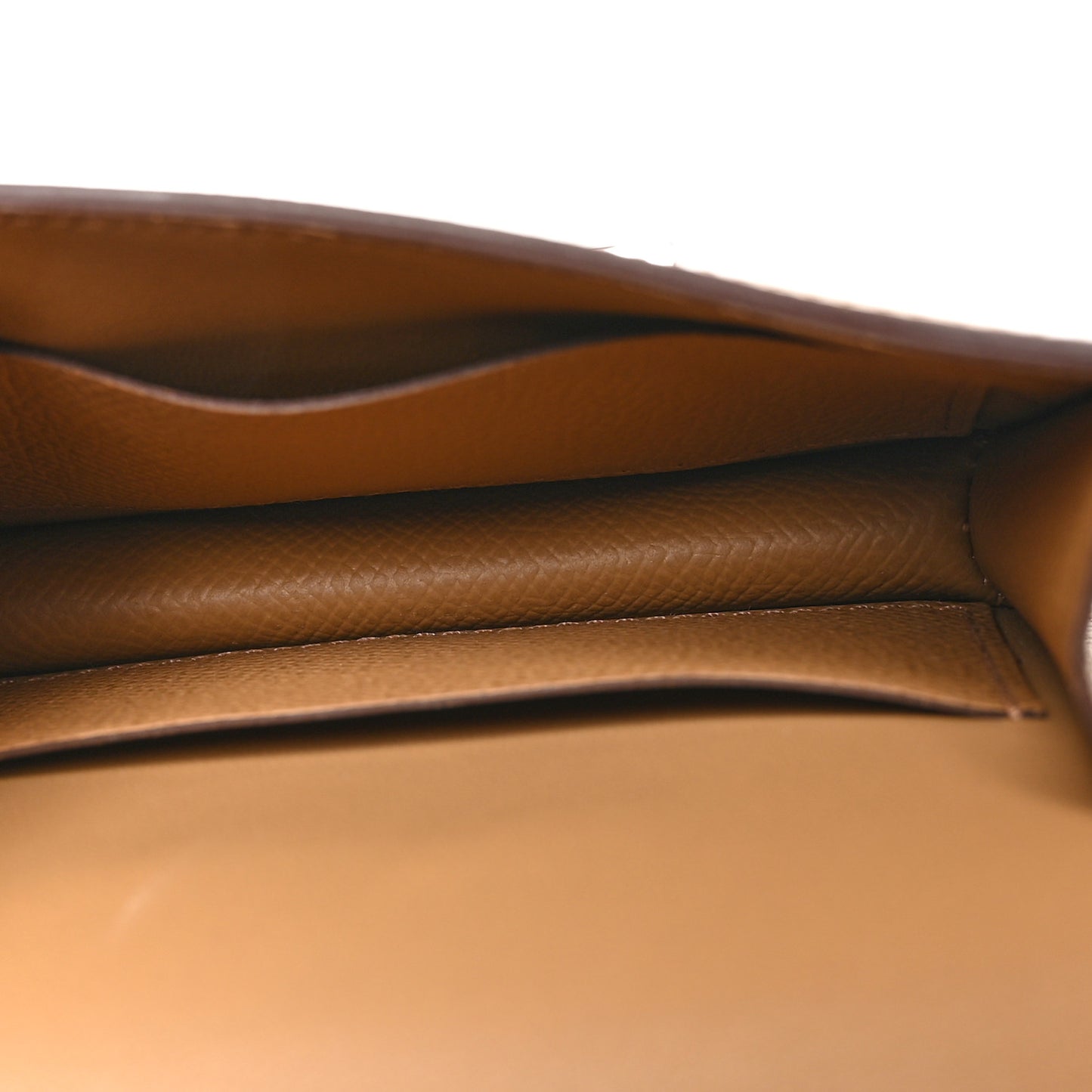 Epsom Constance Slim Wallet Biscuit
