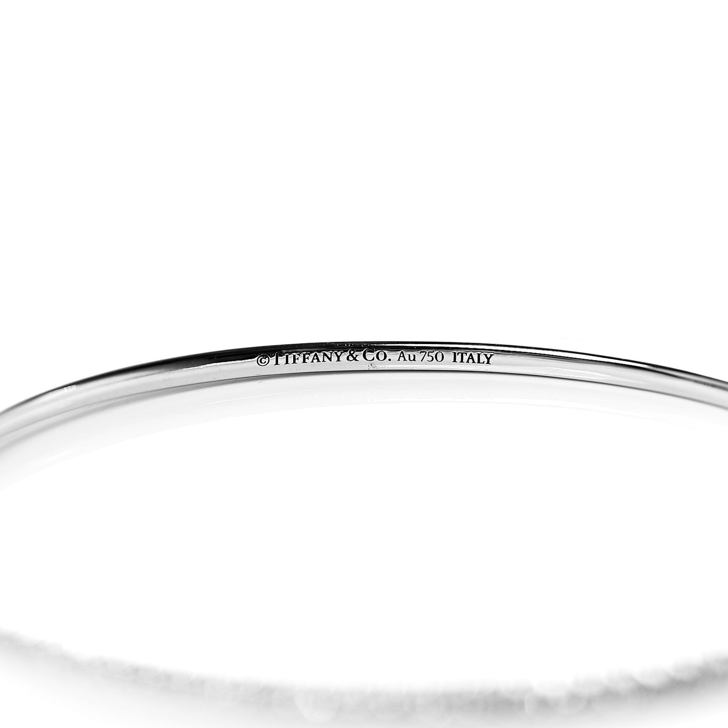 18K White Gold Diamond Metro Hinged Bangle S