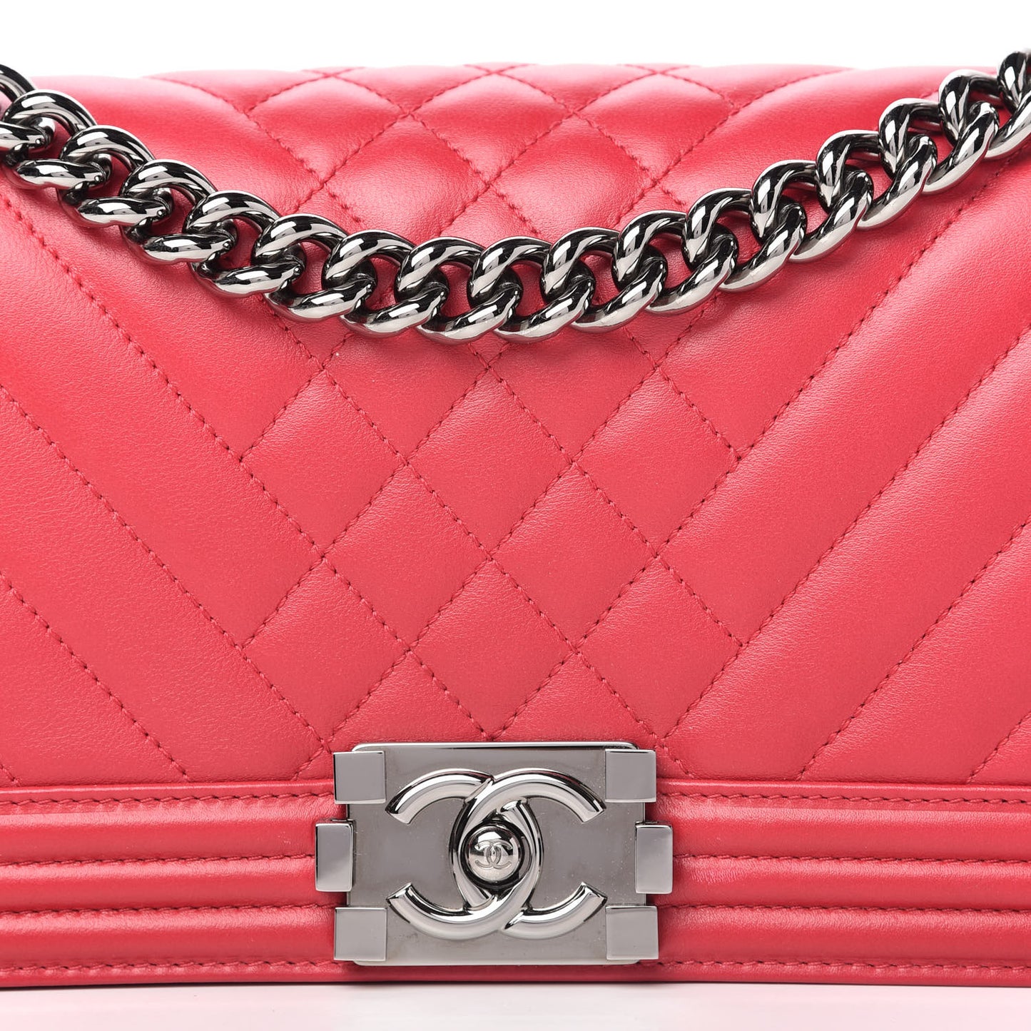 Calfskin Chevron Quilted Medium Boy Flap Red