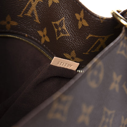 Louis Vuitton Monogram Metis 9 of 10