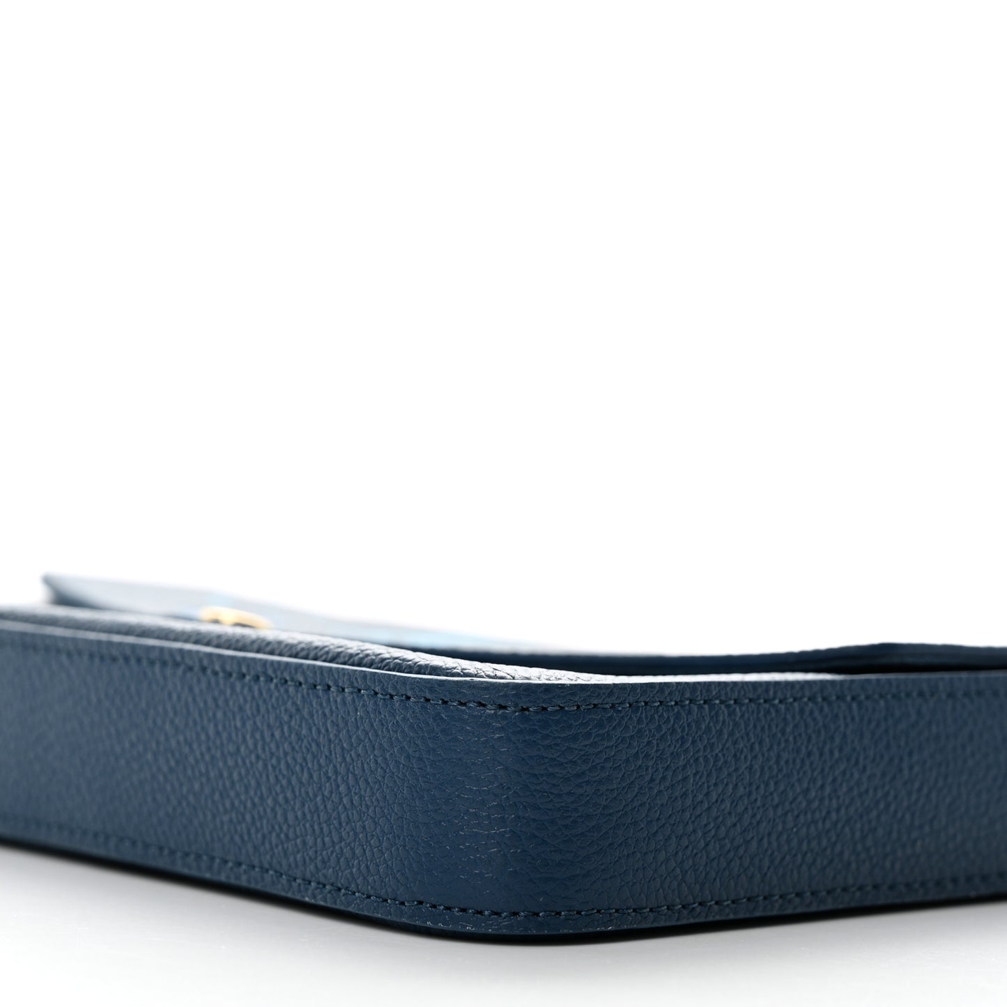 Empreinte Monogram Giant Felicie Pochette Chain Wallet Gradient Blue