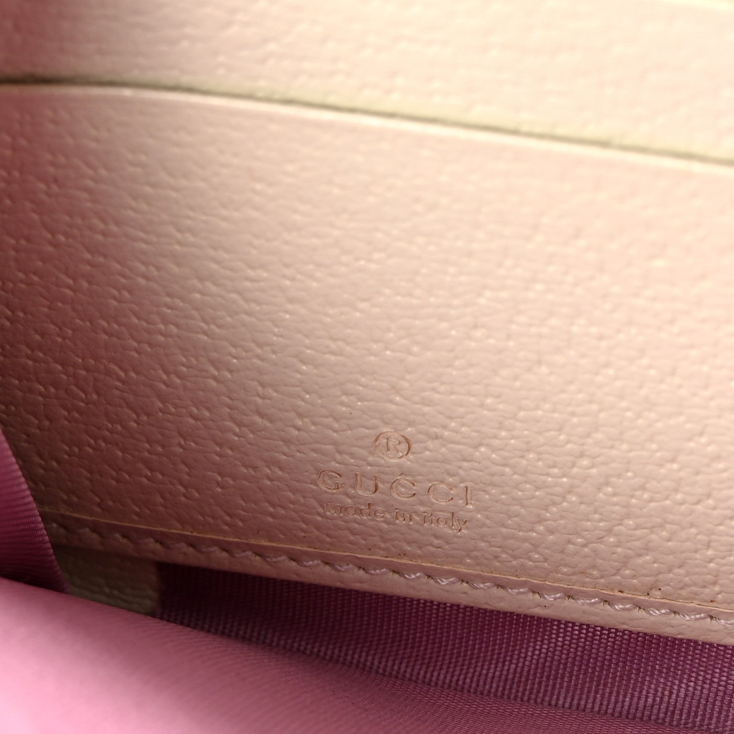 Gucci Textured Dollar Calfskin Berry Print GG Marmont Zip Around Wallet Mystic White Light Pink 6 of 7