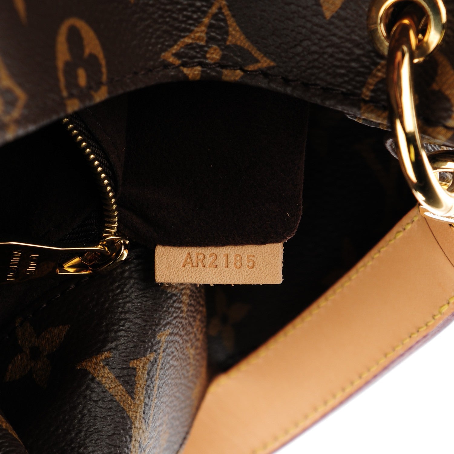 Louis Vuitton Monogram Metis 7 of 7
