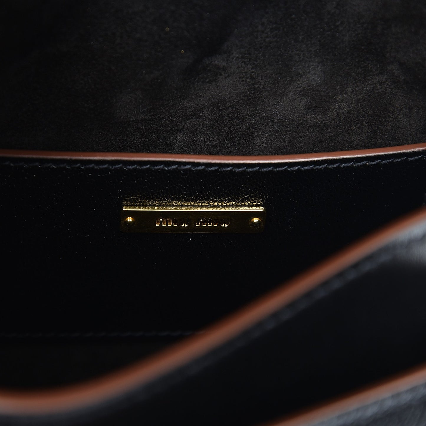 Studded Goatskin Jewel Buckle Dahlia Shoulder Bag Nero Black