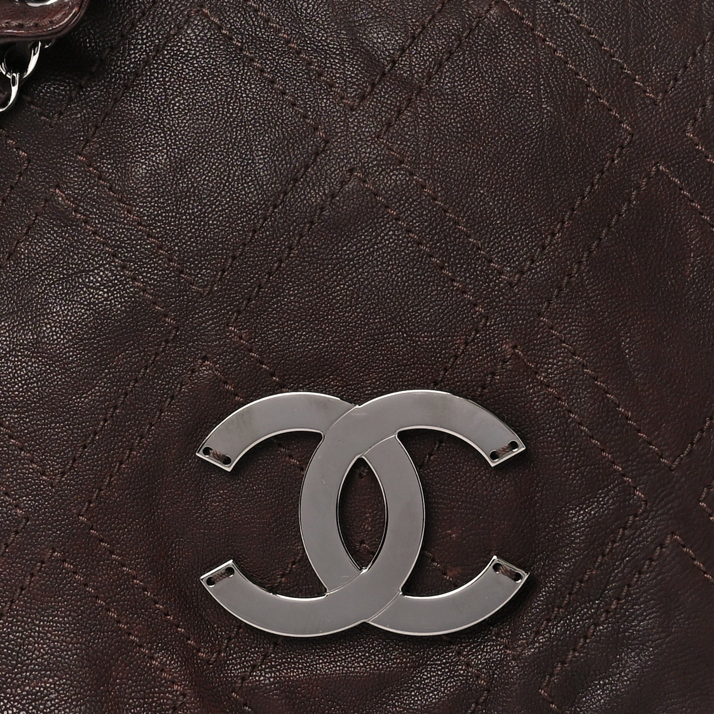 Calfskin Diamond Stitch Large Messenger Brown