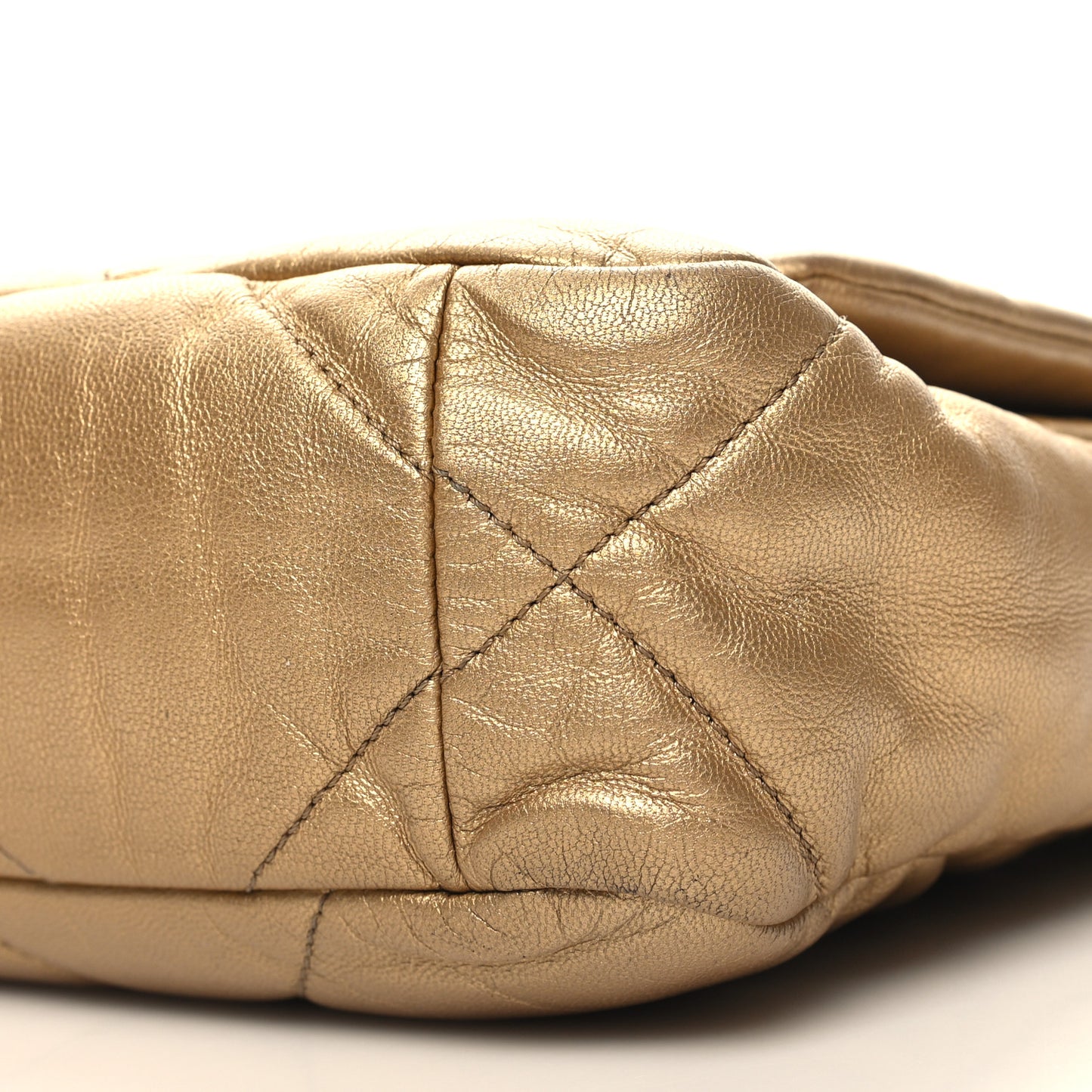 Metallic Lambskin Quilted Medium Chanel 19 Flap Gold