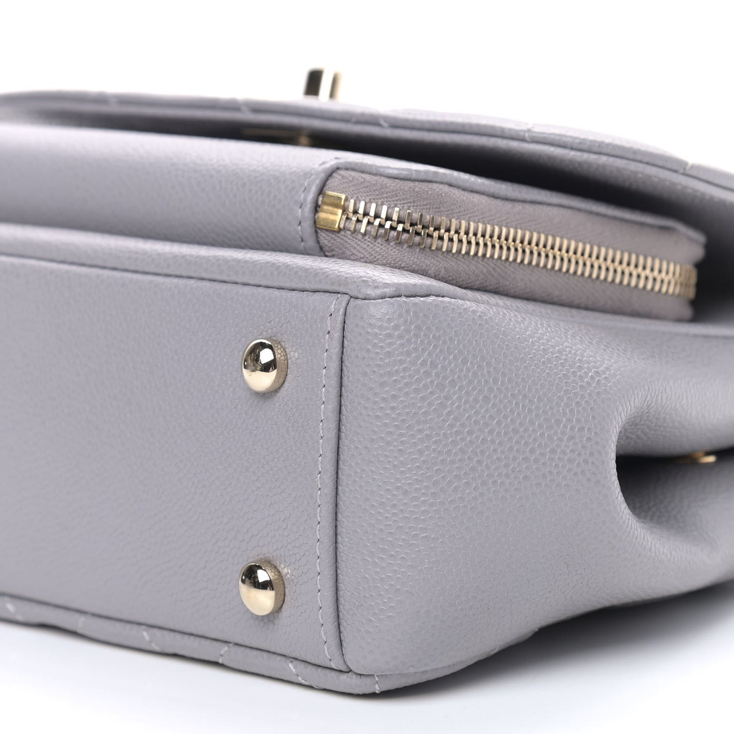 Caviar Quilted Small Business Affinity Flap Grey