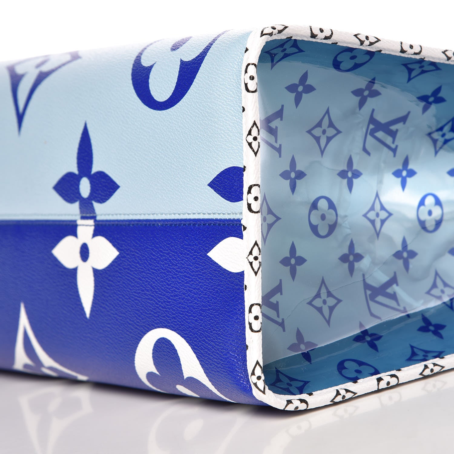 Louis Vuitton Monogram Giant Portofino Beach Onthego Blue 10 of 13