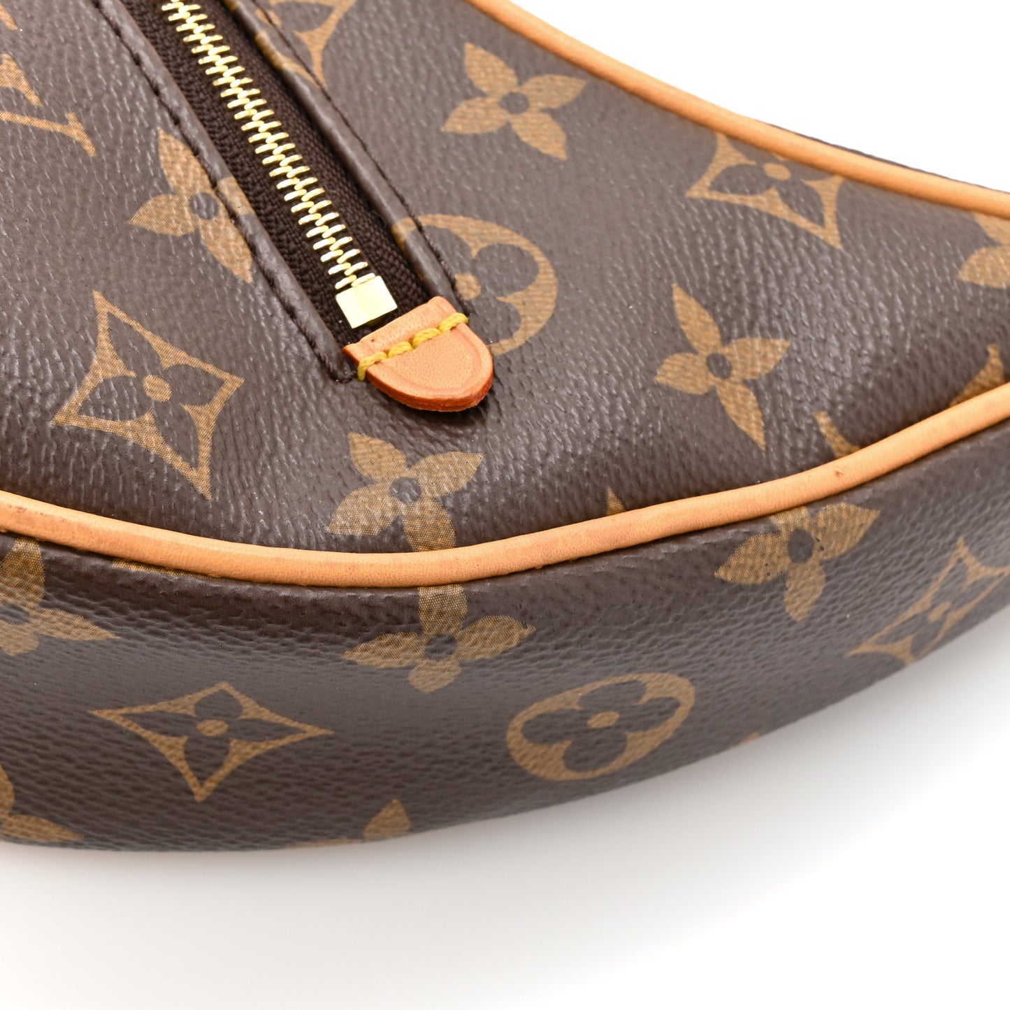 Monogram Loop