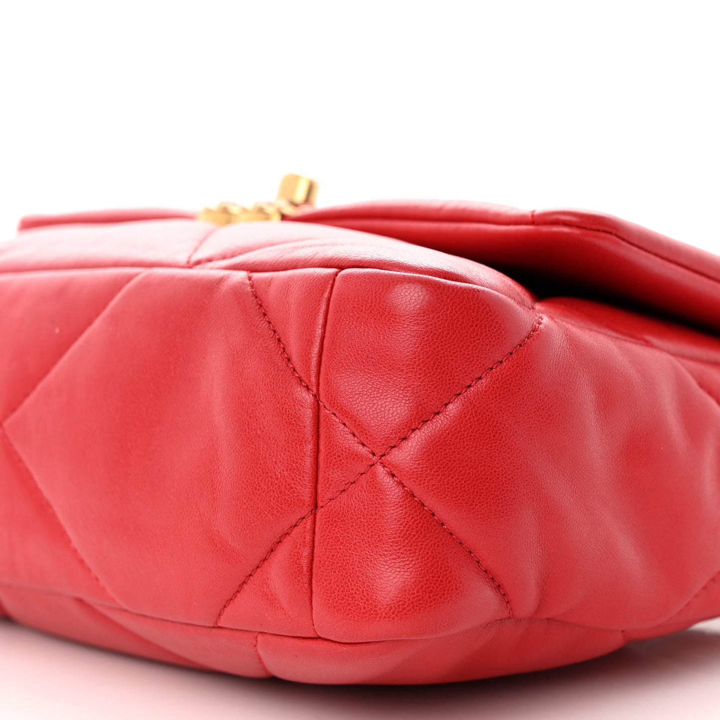 Goatskin Quilted Medium Chanel 19 Flap Red