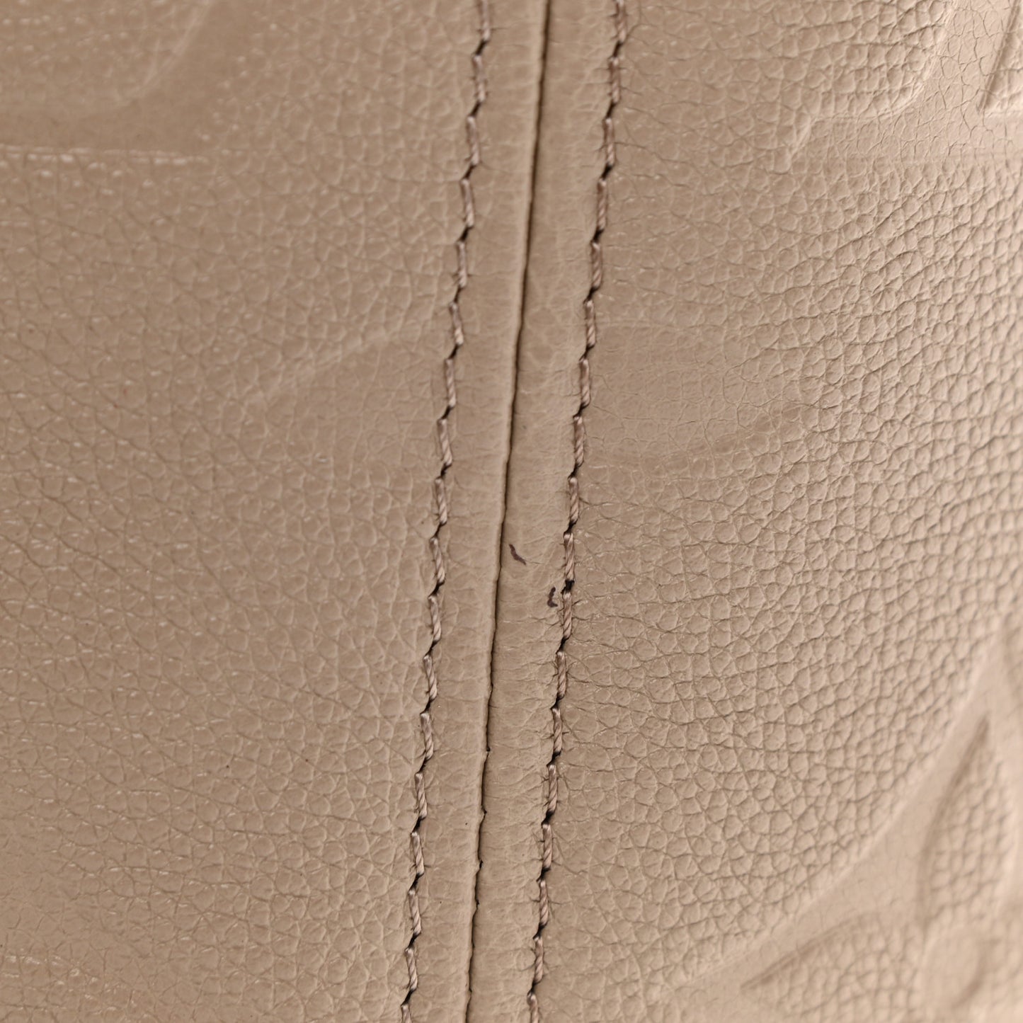 Empreinte Monogram Giant Neverfull MM Tourterelle
