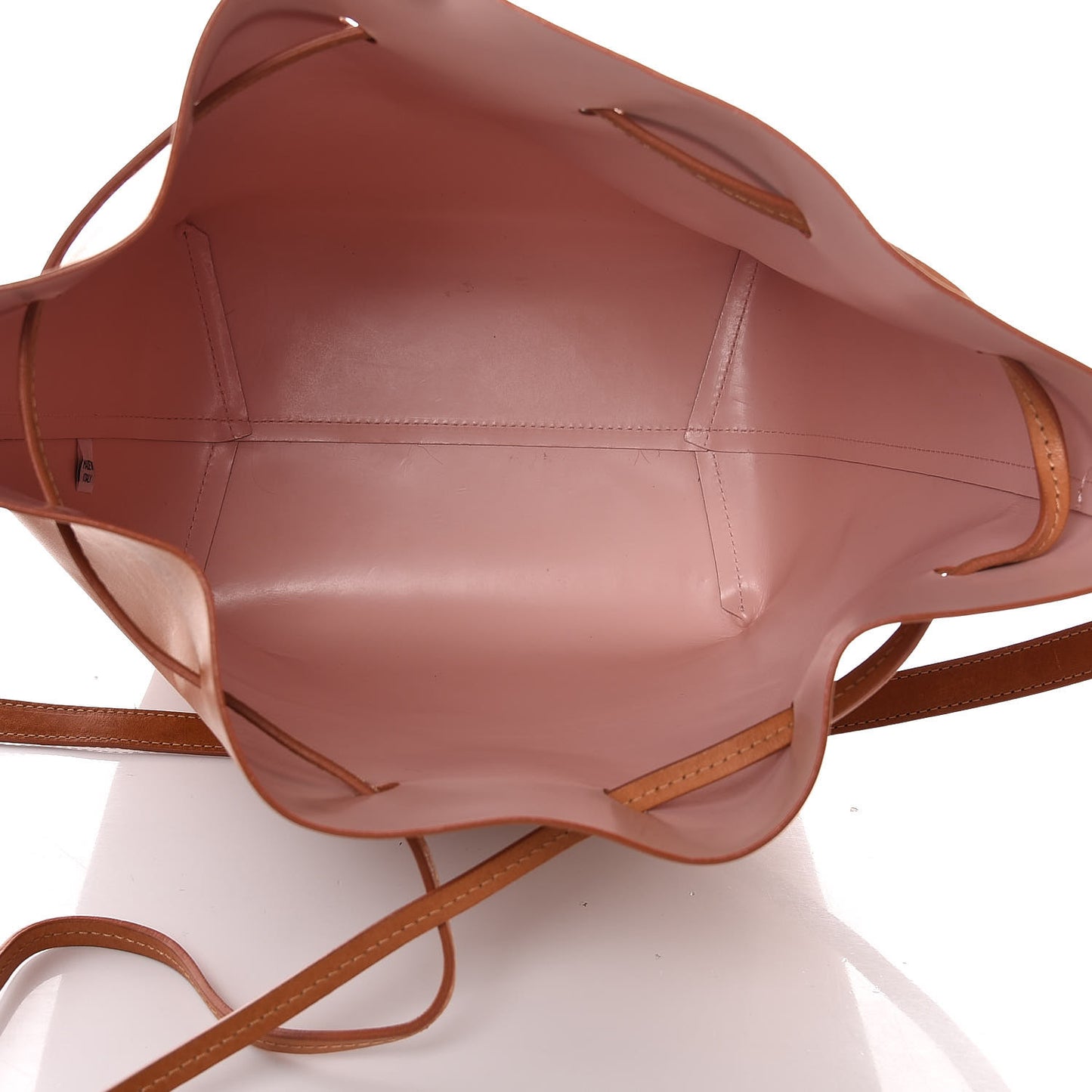 Vegetable Tanned Calfskin Bucket Bag Cammello Rosa