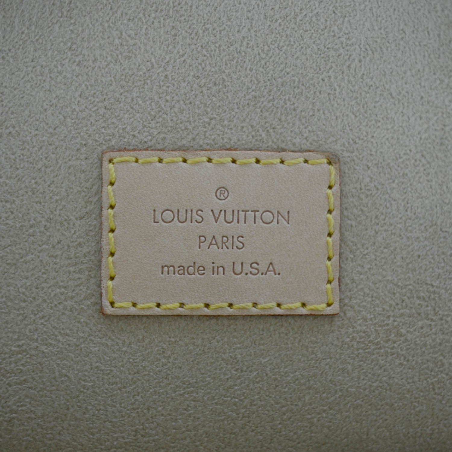 Louis Vuitton Monogram Manhattan GM 7 of 8