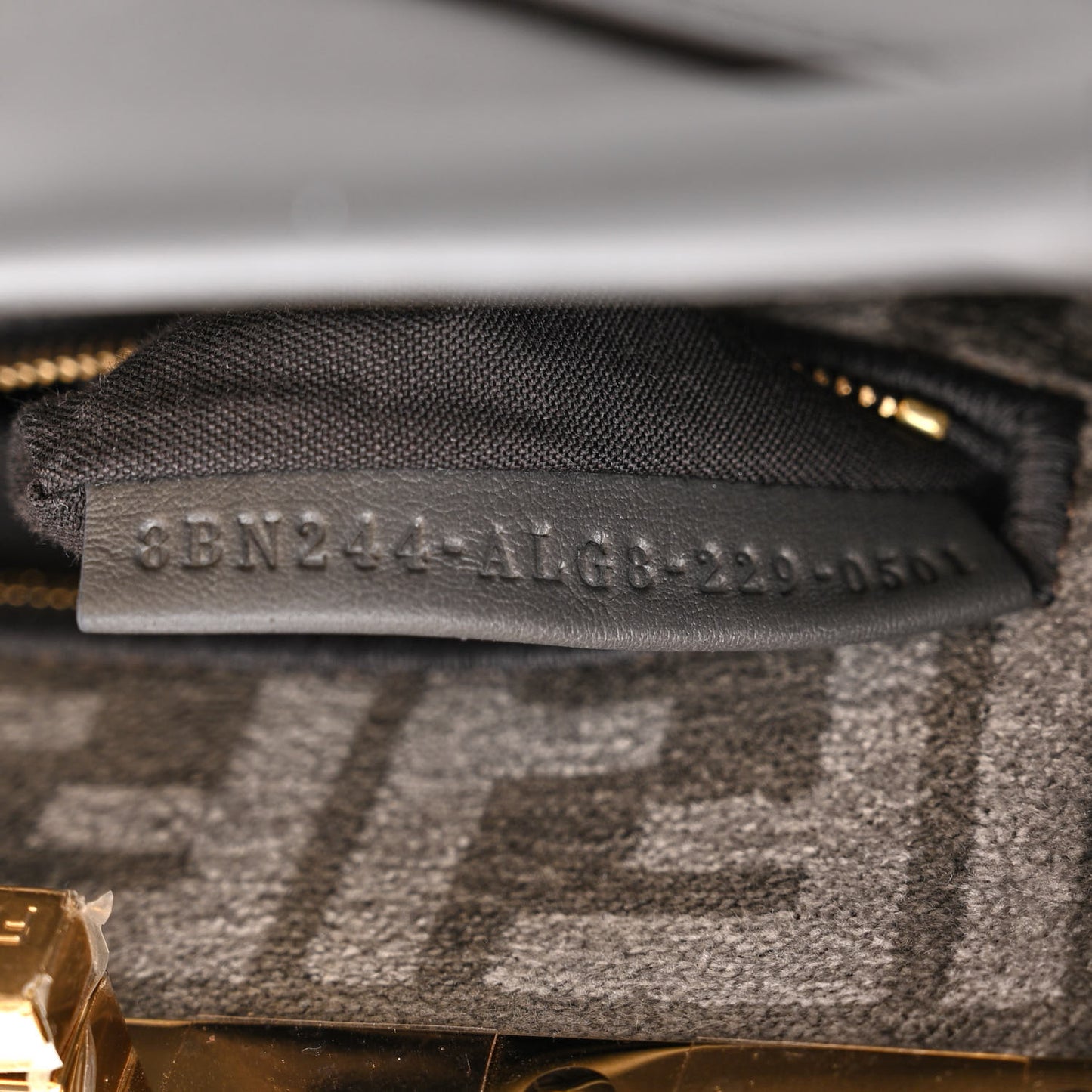 Vitello Seta Chenille FF Mini Peekaboo Iconic Satchel Anthracite Asfalto