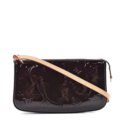 Louis Vuitton Vernis Pochette Accessories NM Amarante 1 of 10