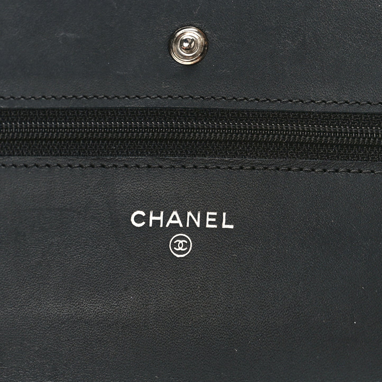 Caviar Timeless CC Wallet on Chain WOC Black