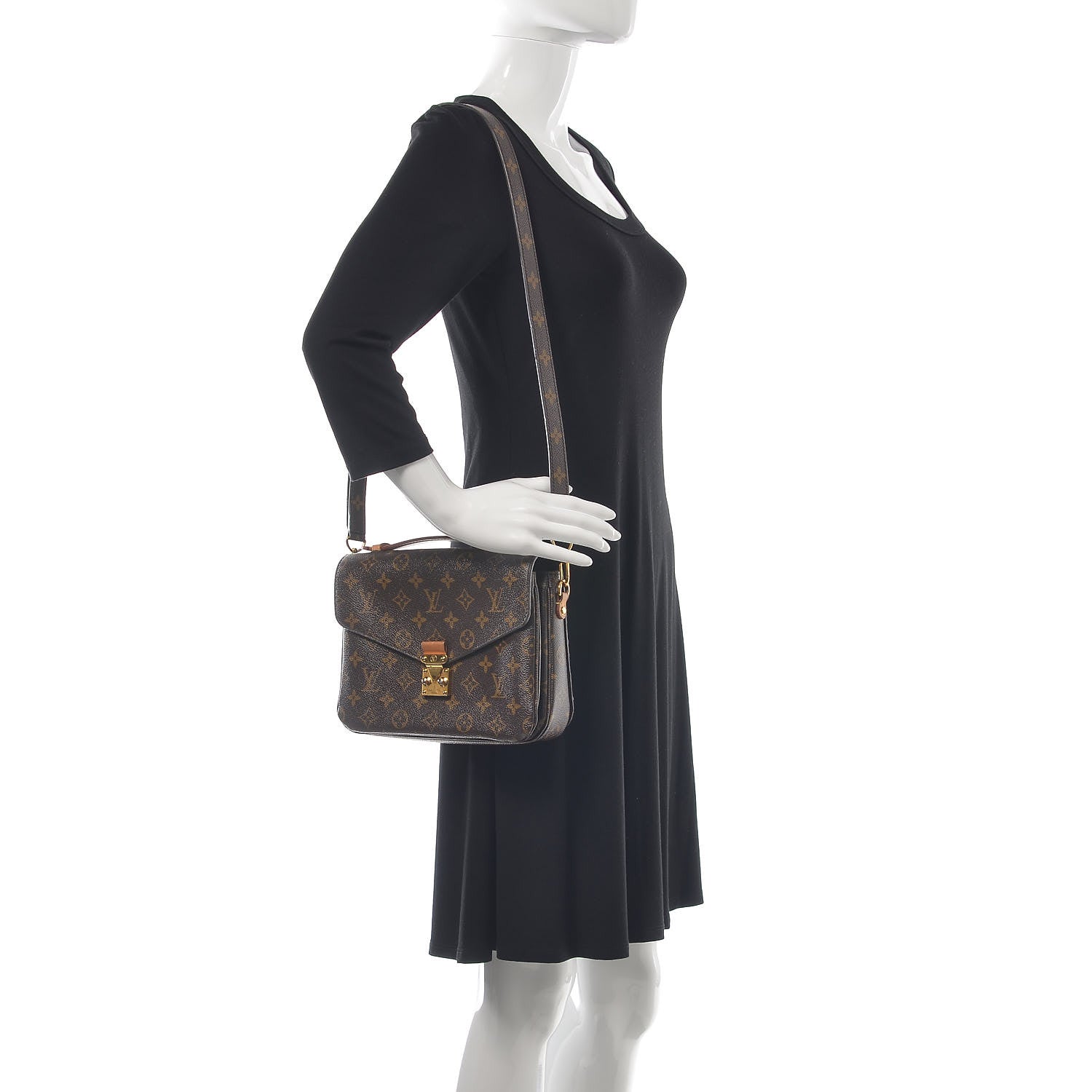Louis Vuitton Monogram Pochette Metis 2 of 15