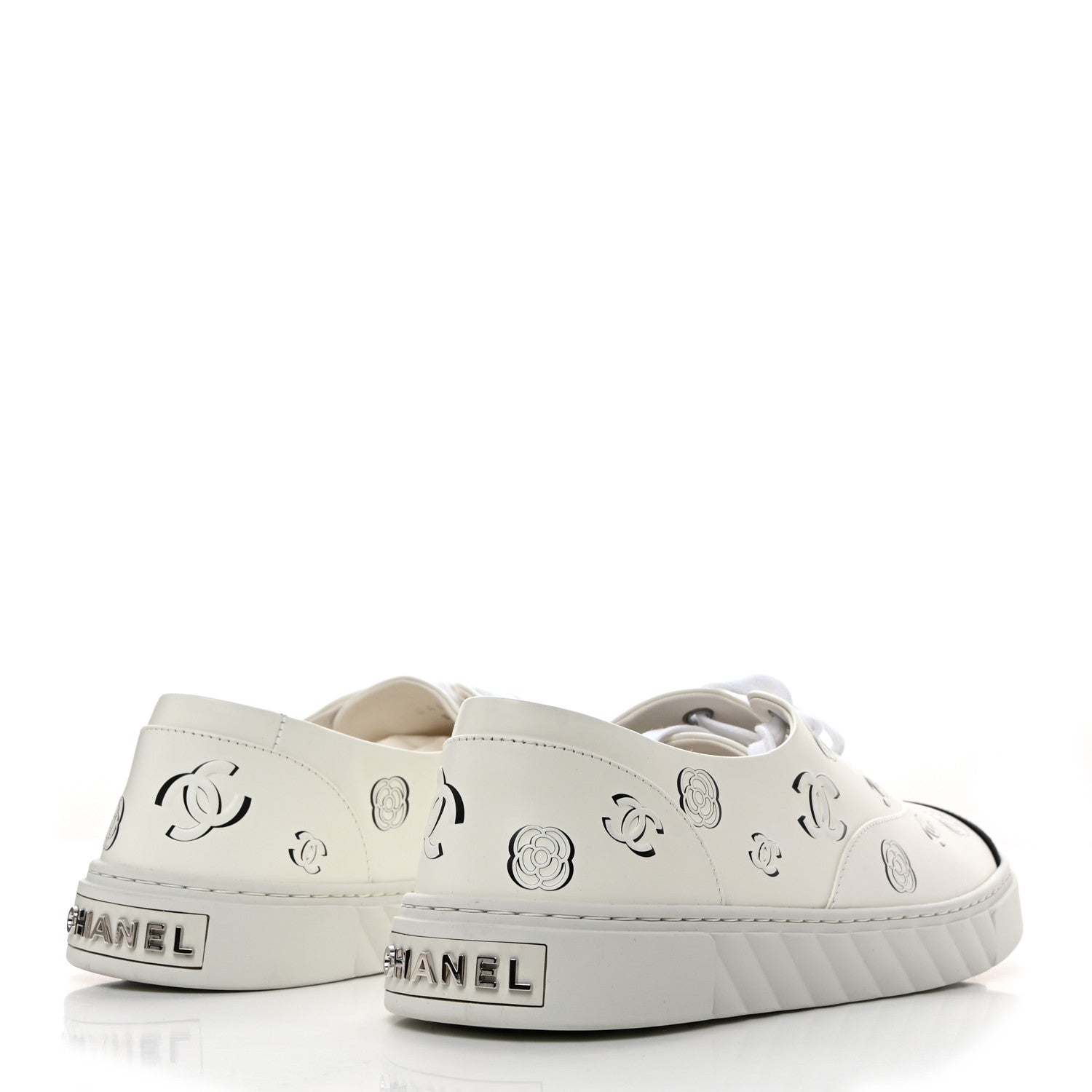 Chanel Printed Calfskin Grosgrain CC Sneakers 39 White Black 4 of 9