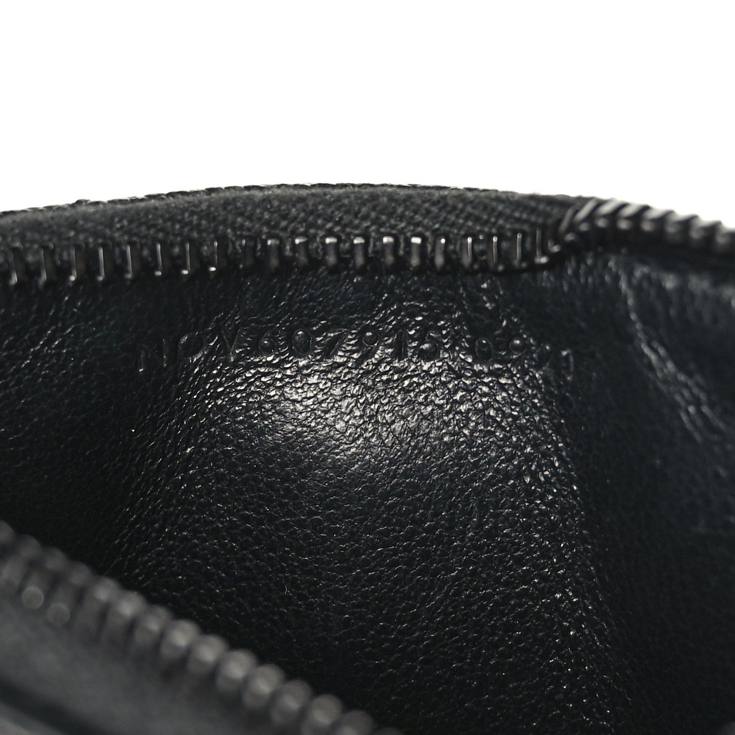 Saint Laurent Grain De Poudre Matelasse Chevron Monogram Fragments Zippered Card Case Black 7 of 7