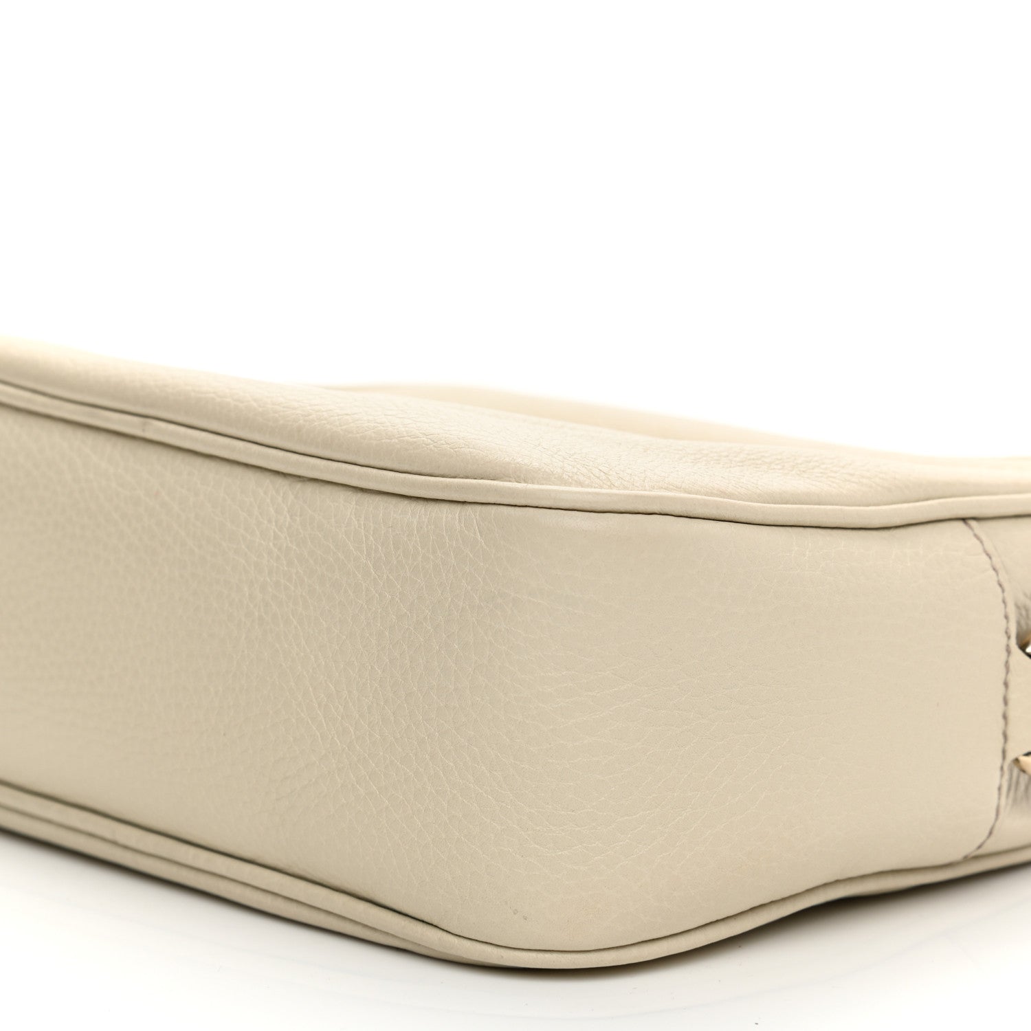 Gucci Pebbled Calfskin Small Soho Disco Bag Off White 11 of 11