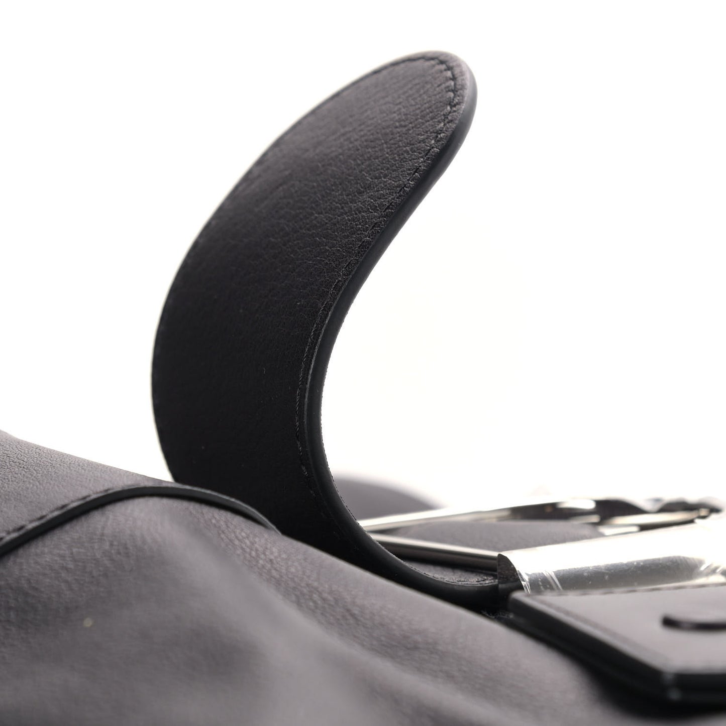 Dream Calfskin Brillant L'XXL Satchel Black