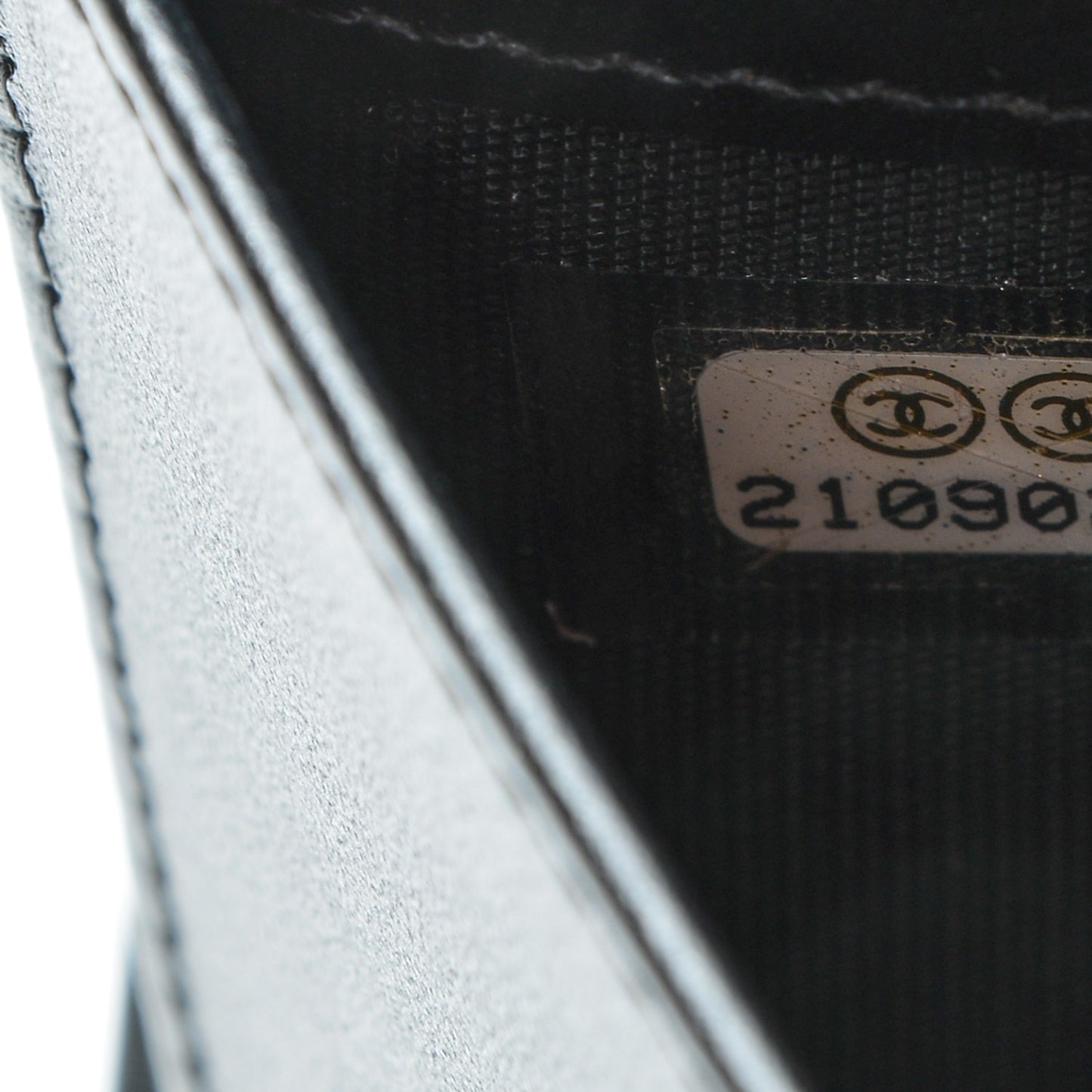 Caviar Timeless CC Yen Wallet Black