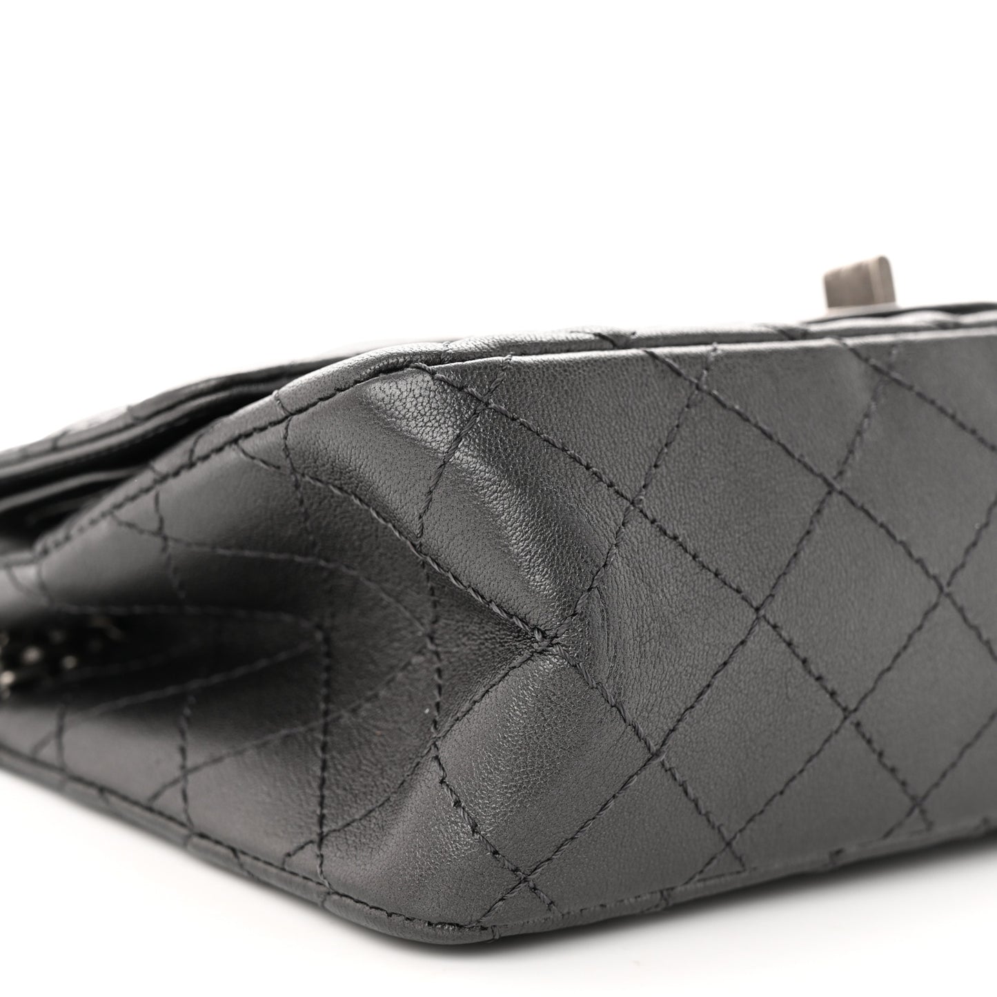 Metallic Sheepskin Quilted 2.55 Reissue 225 Flap Charcoal