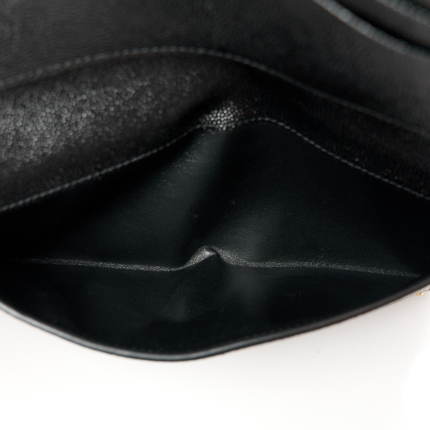 Saint Laurent Grain De Poudre Monogram Uptown Wallet Black 6 of 11