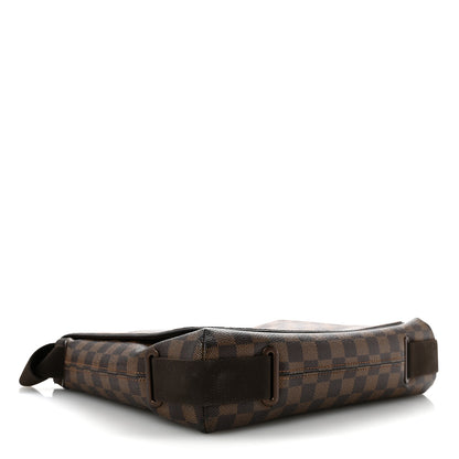 Louis Vuitton Damier Ebene Brooklyn MM 4 of 14