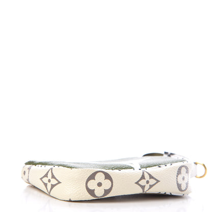 Louis Vuitton Monogram Giant Micro Pochette Accessories Kaki White 4 of 8
