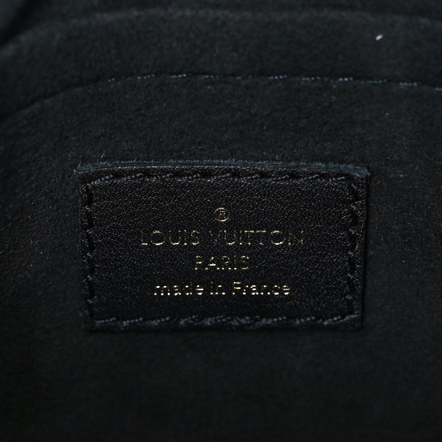 Monogram Locky BB Black