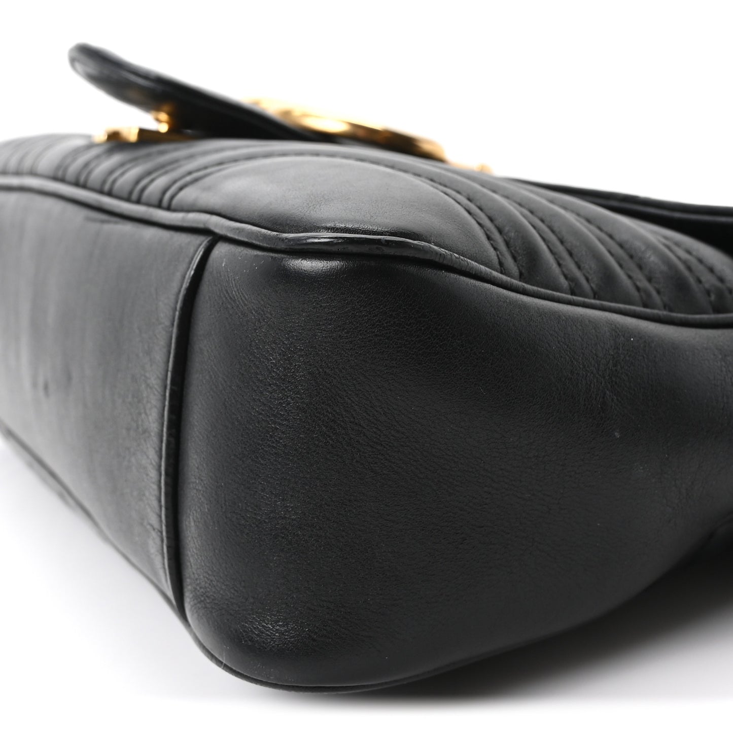 Calfskin Matelasse Medium GG Marmont Shoulder Bag Black
